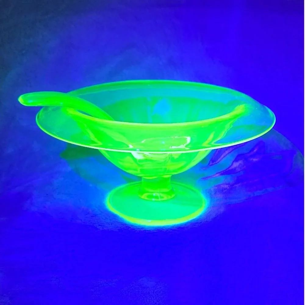 Vintage Uranium Glass Footed Pedestal Mayonnaise Bowl Spoon Set‎
